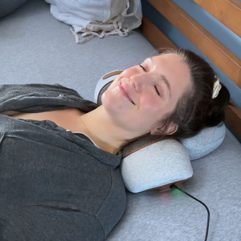 Slumbr Pillow | Traction Massager